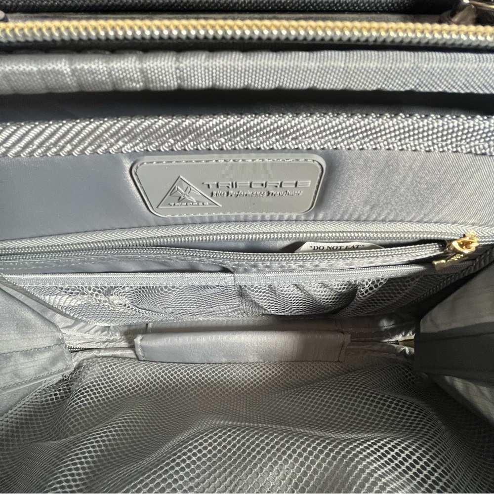 Triforce Metallic Gray Hardshell Cosmetic Case with Top Handle, no strap - Picture 9 of 11
